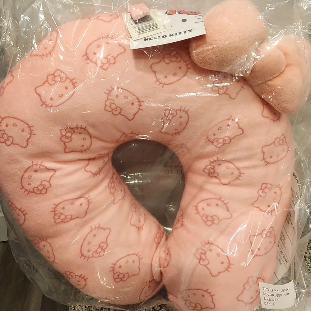 New With Tags Ful Hello Kitty Portable Travel Neck Pillow Pink Heads Kawaii